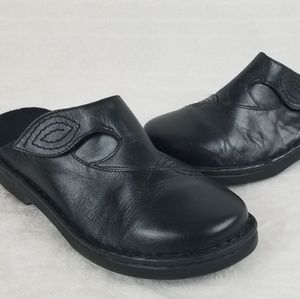 Women's Clarks Clogs